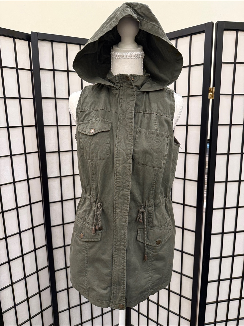 New Look Hooded Sleeveless Utility Jacket - Olive
